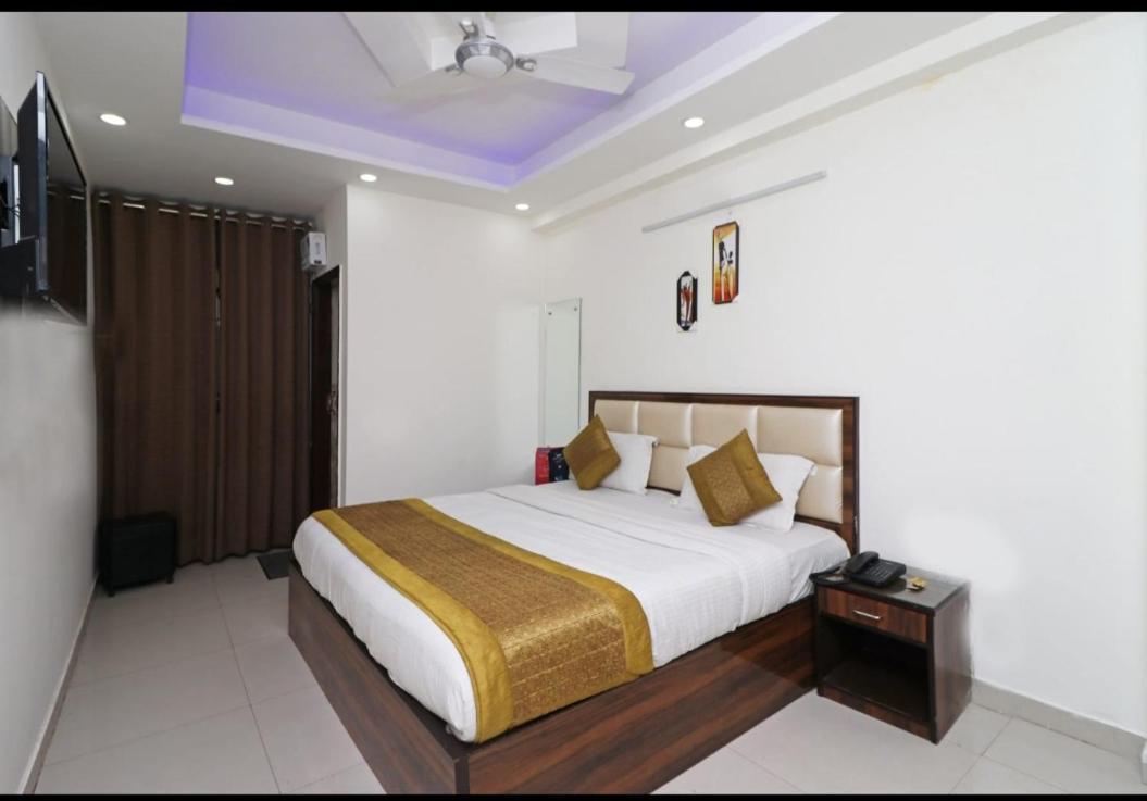 Hotel O Sweet Palace นิวเดลี ภายนอก รูปภาพ