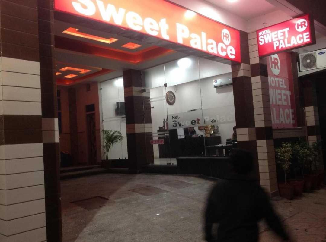 Hotel O Sweet Palace นิวเดลี ภายนอก รูปภาพ